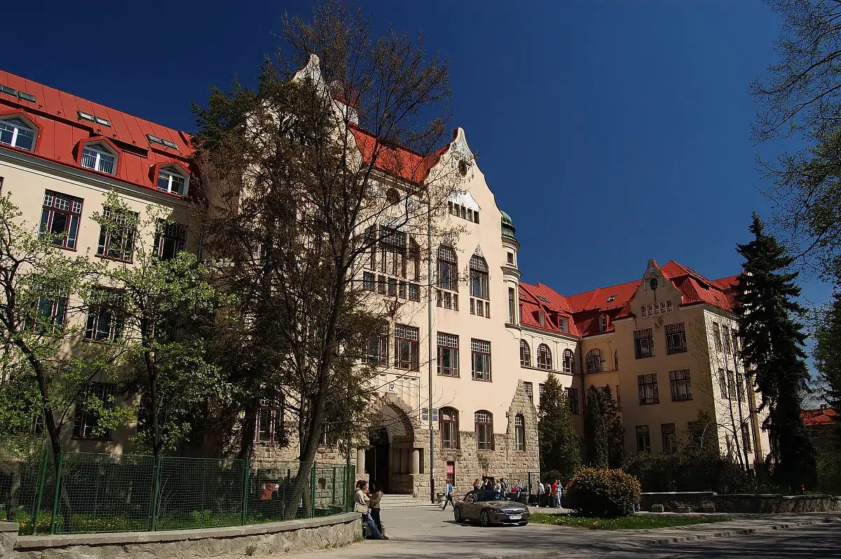 Кампус Univerzita Mateja Bela v Banskej Bystrici